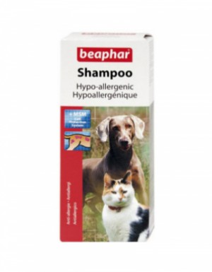 <p><strong>Противоаллергенный шампунь специально разработан для собак и кошек, которые страдают от частых аллергических проявлений на коже.</strong></p>
