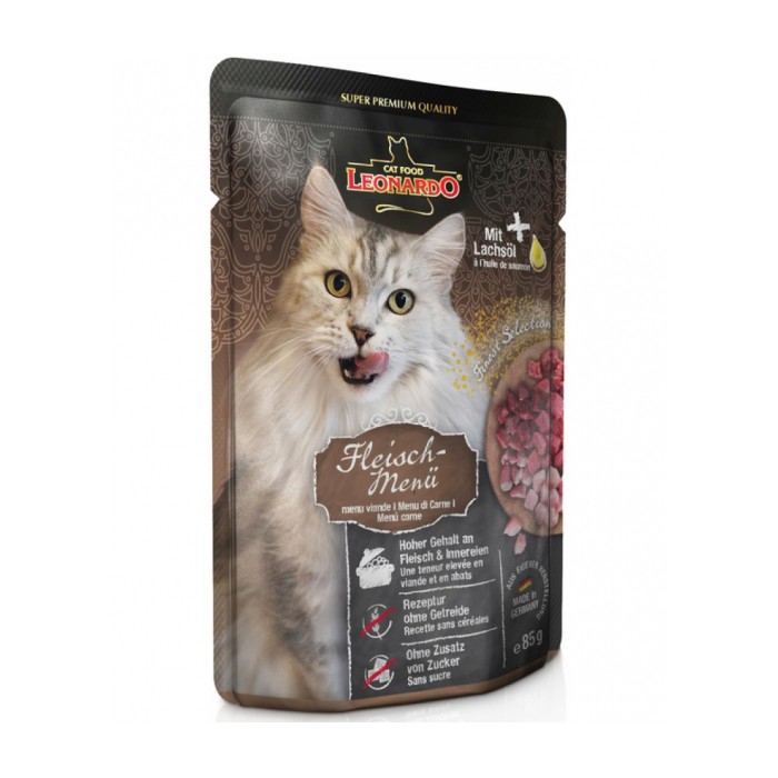 <p><strong>Сбалансированный влажный корм для кошек с мясом из трёх видов: ягнёнок, курица и говядина.</strong></p>