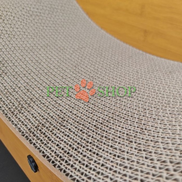 <p><strong>Canapea din carton pentru zg&acirc;riat, pentru pisici (60 &times; 24 &times; 20 cm)</strong> &ndash; este combinația ideală dintre un element elegant de decor și o zonă funcțională pentru odihnă și &icirc;ngrijirea ghearelor animalului dumneavoastră de companie. Datorită formei ergonomice curbate, aceasta devine rapid locul preferat al pisicii at&acirc;t pentru joacă activă, c&acirc;t și pentru un somn odihnitor.</p>